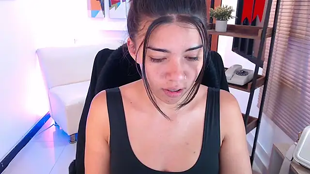 Snapshot of dangel_noir6 chatting on February 2026 12:01:02 PM dangel noir6 online show from February 2026 12:01:02 PM