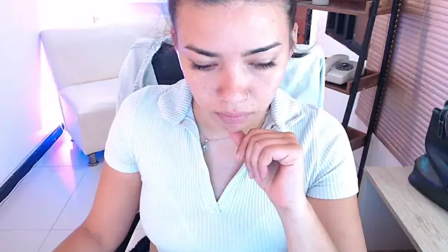 Snapshot of dangel_noir6 chatting on March 2026 11:48:02 AM dangel noir6 online show from March 2026 11:48:02 AM