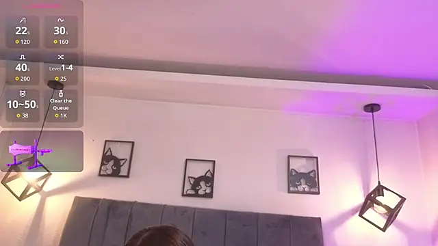 Pretty Johnson  online show from May 2026 01:28:01 PM