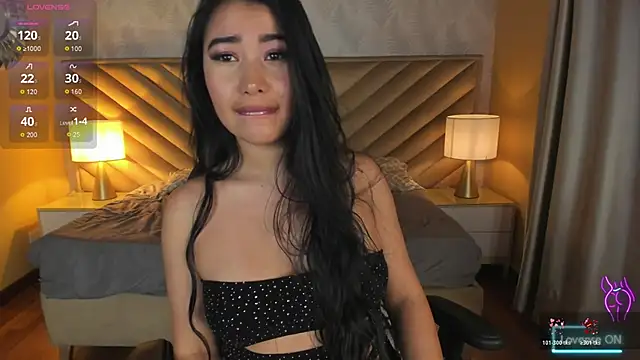 Snapshot of alice_kingsley_ chatting on November 2025 08:36:02 PM alice kingsley online show from November 2025 08:36:02 PM