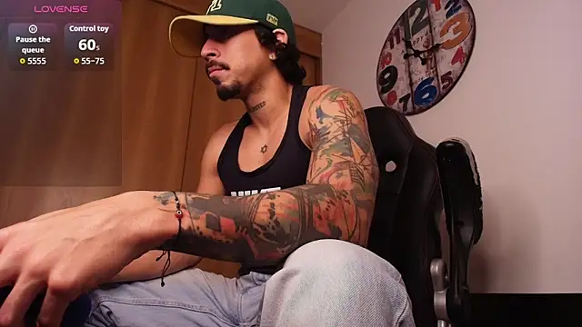 josemeirelesfox online show from October 2025 02:40:02 PM