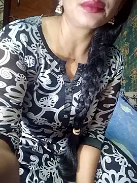 Snapshot of Shalini_telugu09 chatting on May 2026 01:38:02 PM Shalini telugu09 online show from May 2026 01:38:02 PM