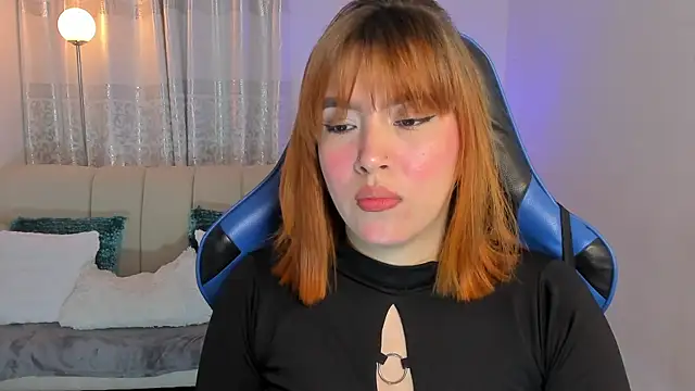 karla hill 28 online show from April 2026 04:10:02 AM
