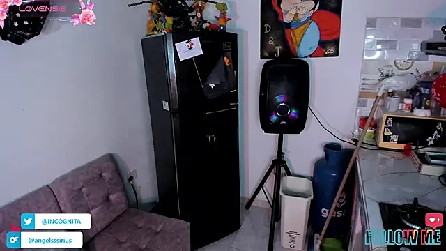 Snapshot of adam_angelssss chatting on November 2025 01:00:01 AM adam angelssss online show from November 2025 01:00:01 AM