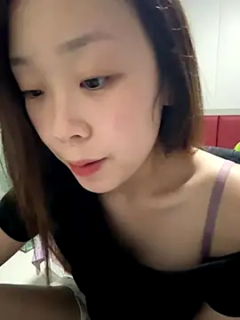 Minnie-66 online show from October 2025 11:11:01 AM