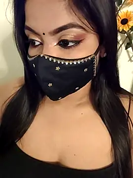 Snapshot of Tamil_hot_whiskey_girl chatting on May 2026 07:20:01 PM Tamil hot whiskey girl online show from May 2026 07:20:01 PM
