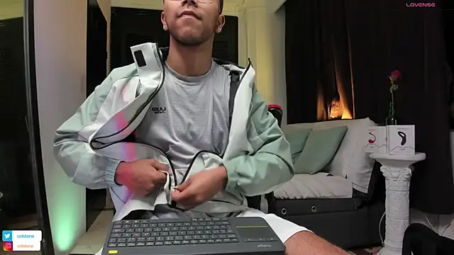 Colstorw  online show from September 2025 10:41:01 AM