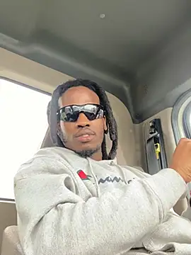 Sir-Tucker online show from March 2025 05:39:01 PM