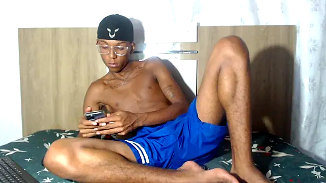 DavidLondo online show from June 2026 07:06:02 AM