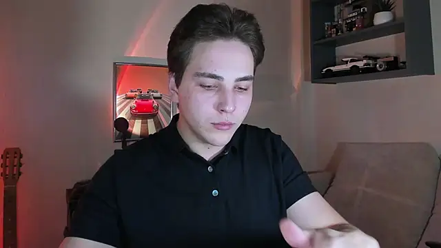 Snapshot of Eric_ether chatting on November 2025 09:43:02 PM Eric ether online show from November 2025 09:43:02 PM