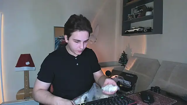 Snapshot of Eric_ether chatting on December 2025 03:52:02 PM Eric ether online show from December 2025 03:52:02 PM