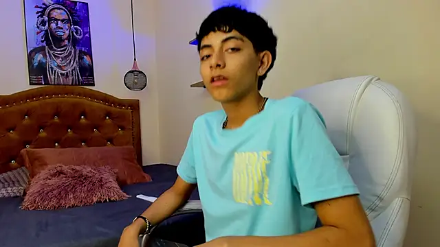 Snapshot of Matty_Sparkk chatting on March 2025 01:24:01 PM Matty Sparkk online show from March 2025 01:24:01 PM