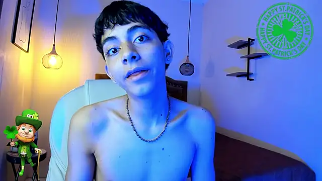 Snapshot of Matty_Sparkk chatting on March 2025 01:07:02 PM Matty Sparkk online show from March 2025 01:07:02 PM