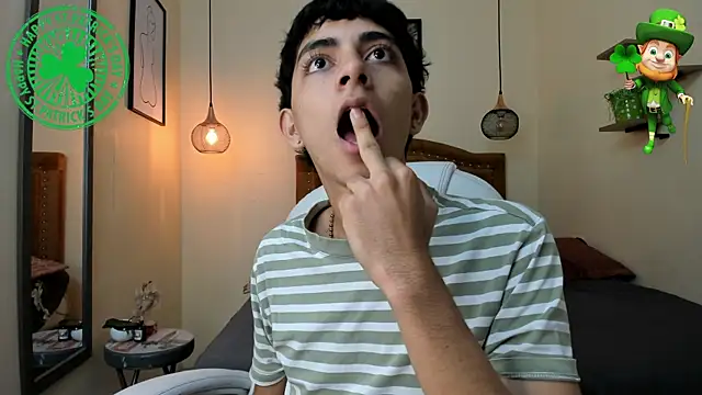 Snapshot of Matty_Sparkk chatting on March 2025 12:46:02 PM Matty Sparkk online show from March 2025 12:46:02 PM