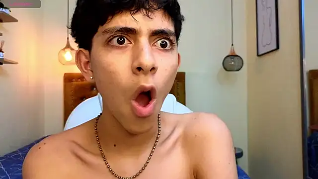 Snapshot of Matty_Sparkk chatting on March 2025 04:02:02 PM Matty Sparkk online show from March 2025 04:02:02 PM