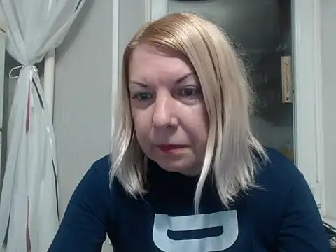 Lillia Ray online show from November 2025 10:30:01 PM