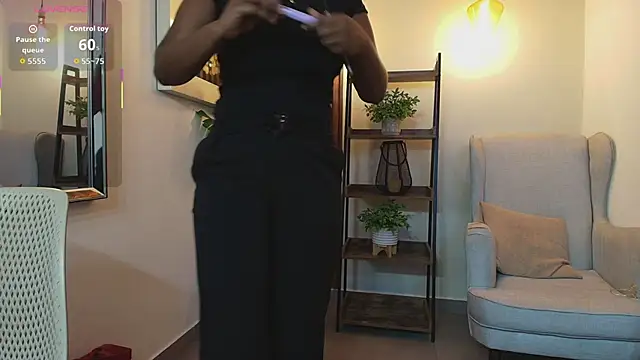 Coral Lise online show from September 2025 11:14:01 AM