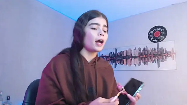 Snapshot of sweet_c4ndy chatting on March 2025 08:43:02 PM sweet c4ndy online show from March 2025 08:43:02 PM