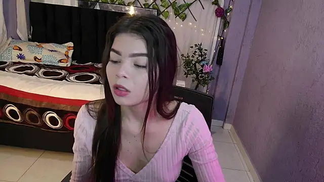 Snapshot of sweet_c4ndy chatting on October 2025 02:25:01 PM sweet c4ndy online show from October 2025 02:25:01 PM