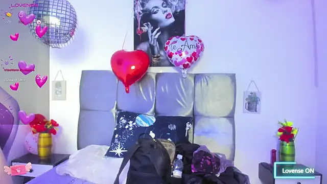 Snapshot of julieta_caceres1 chatting on March 2025 05:11:02 AM julieta caceres1 online show from March 2025 05:11:02 AM