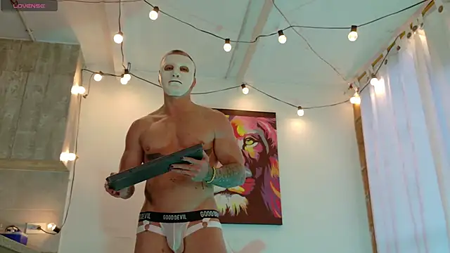 Snapshot of Ryannblue07 chatting on October 2025 10:32:02 PM Ryannblue07 online show from October 2025 10:32:02 PM