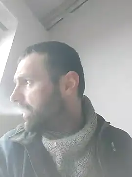 MaksDzubaV online show from March 2025 12:34:01 PM