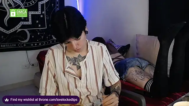 lovelockedlips online show from September 2025 06:29:01 AM