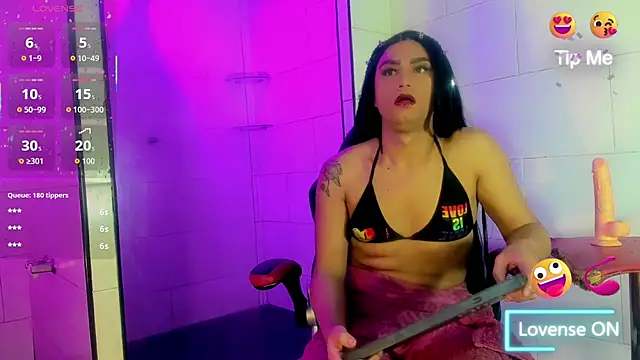 Snapshot of Dayana_Dias chatting on September 2025 04:17:01 PM Dayana Dias online show from September 2025 04:17:01 PM