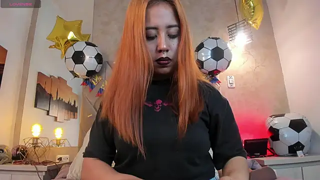 kailinmoonx online show from June 2026 12:58:02 PM