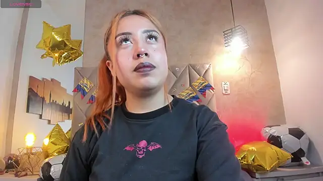 kailinmoonx online show from June 2026 01:04:02 PM