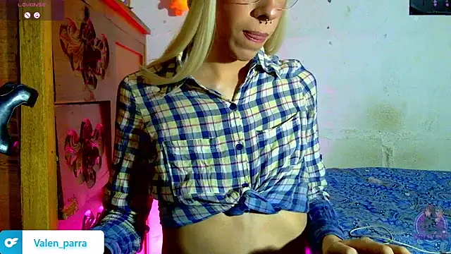 Snapshot of kattycat_ chatting on November 2025 02:39:01 AM kattycat online show from November 2025 02:39:01 AM