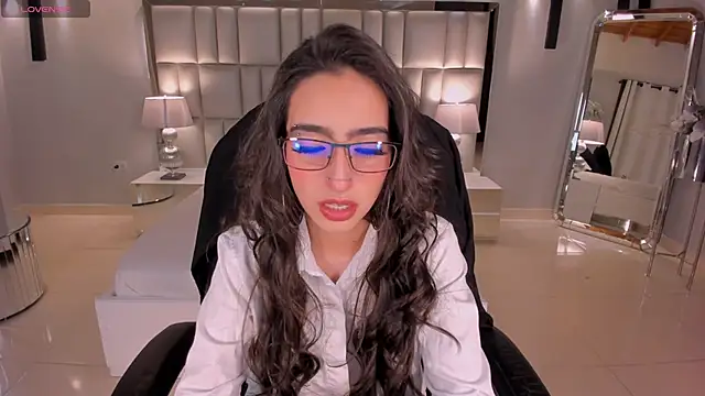 LarisaSmirnov online show from March 2026 03:44:01 AM