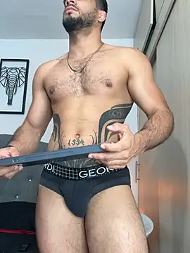 Maximiliano ford online show from January 2026 10:41:02 AM