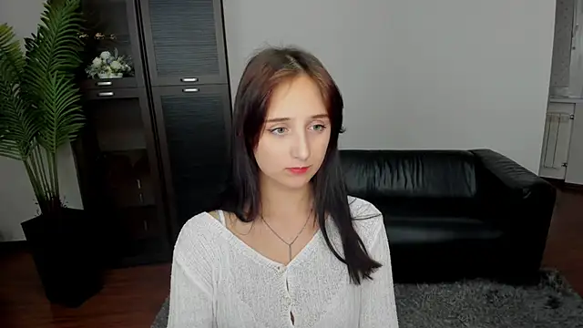 JulietMonli online show from September 2025 07:52:02 PM