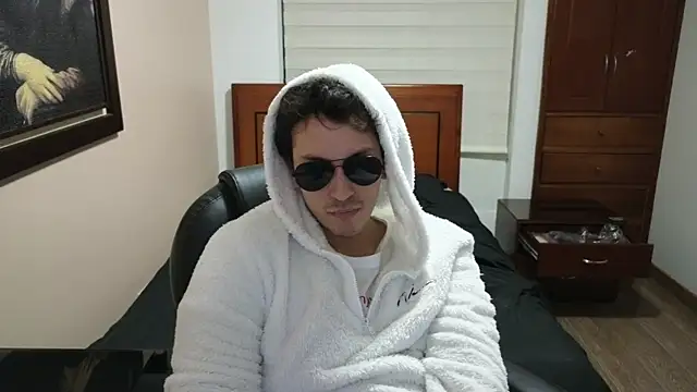 Snapshot of hardaftercum chatting on March 2025 05:43:02 AM hardaftercum online show from March 2025 05:43:02 AM