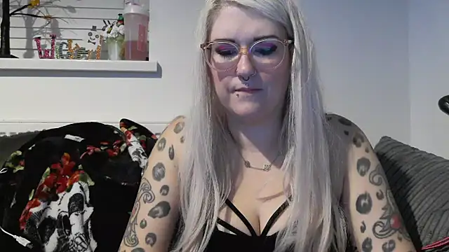 Sizzling Indie36 online show from October 2025 10:10:01 PM