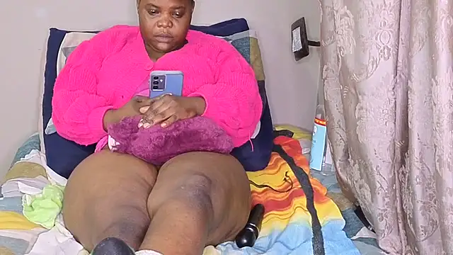 spicybootie online show from July 2026 01:58:33 AM