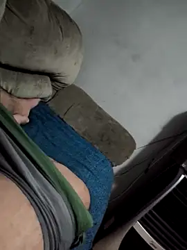 Snapshot of 153098be chatting on November 2025 01:33:02 PM 153098be online show from November 2025 01:33:02 PM