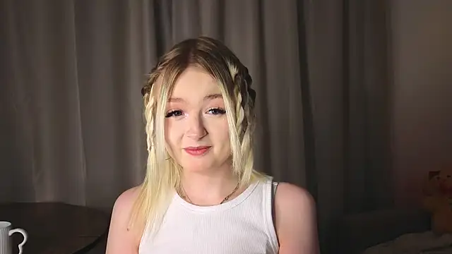 minigirl online show from February 2026 02:11:02 PM