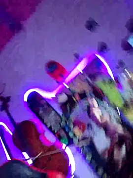 Sukychan  online show from November 2025 07:13:02 PM