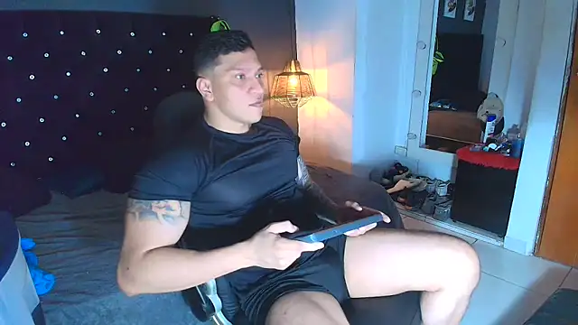 ethan dalton  online show from November 2025 03:19:02 AM