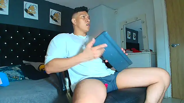 ethan dalton  online show from May 2026 03:01:01 AM