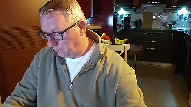 JamesBauer online show from February 2026 04:33:01 AM