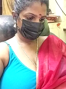 poojaa-rani online show from November 2025 05:45:02 PM