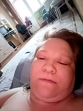 Snapshot of -LOLALEY- chatting on November 2025 03:42:02 AM -LOLALEY- online show from November 2025 03:42:02 AM