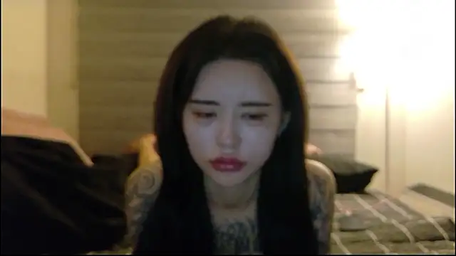 Snapshot of tangju7 chatting on December 2025 02:11:01 PM tangju7 online show from December 2025 02:11:01 PM