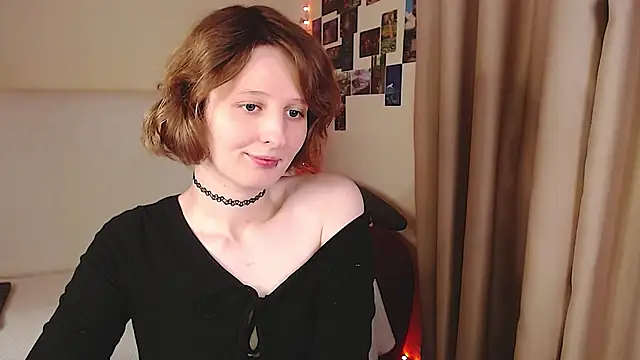 Snapshot of c0ralynx chatting on October 2025 05:25:02 PM c0ralynx online show from October 2025 05:25:02 PM