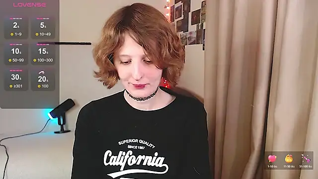 Snapshot of c0ralynx chatting on October 2025 11:22:01 AM c0ralynx online show from October 2025 11:22:01 AM