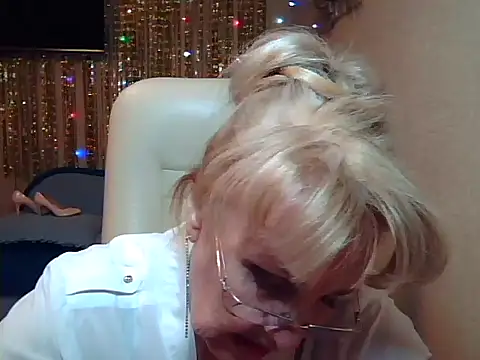 Snapshot of Margo_Sweety chatting on October 2025 02:59:01 PM Margo Sweety online show from October 2025 02:59:01 PM