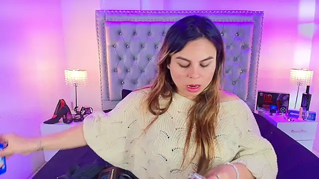 Snapshot of Lia_adamsss chatting on September 2025 02:11:02 AM Lia adamsss online show from September 2025 02:11:02 AM